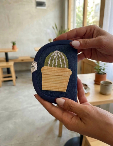 جاکارتی دست دوز